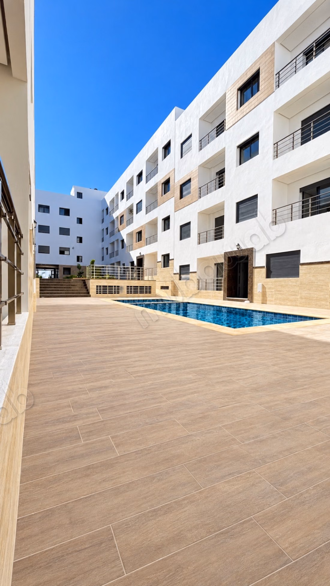 Appartamento in vendita a Martil. Superficie 66 m². Piscina e servizio di portineria
