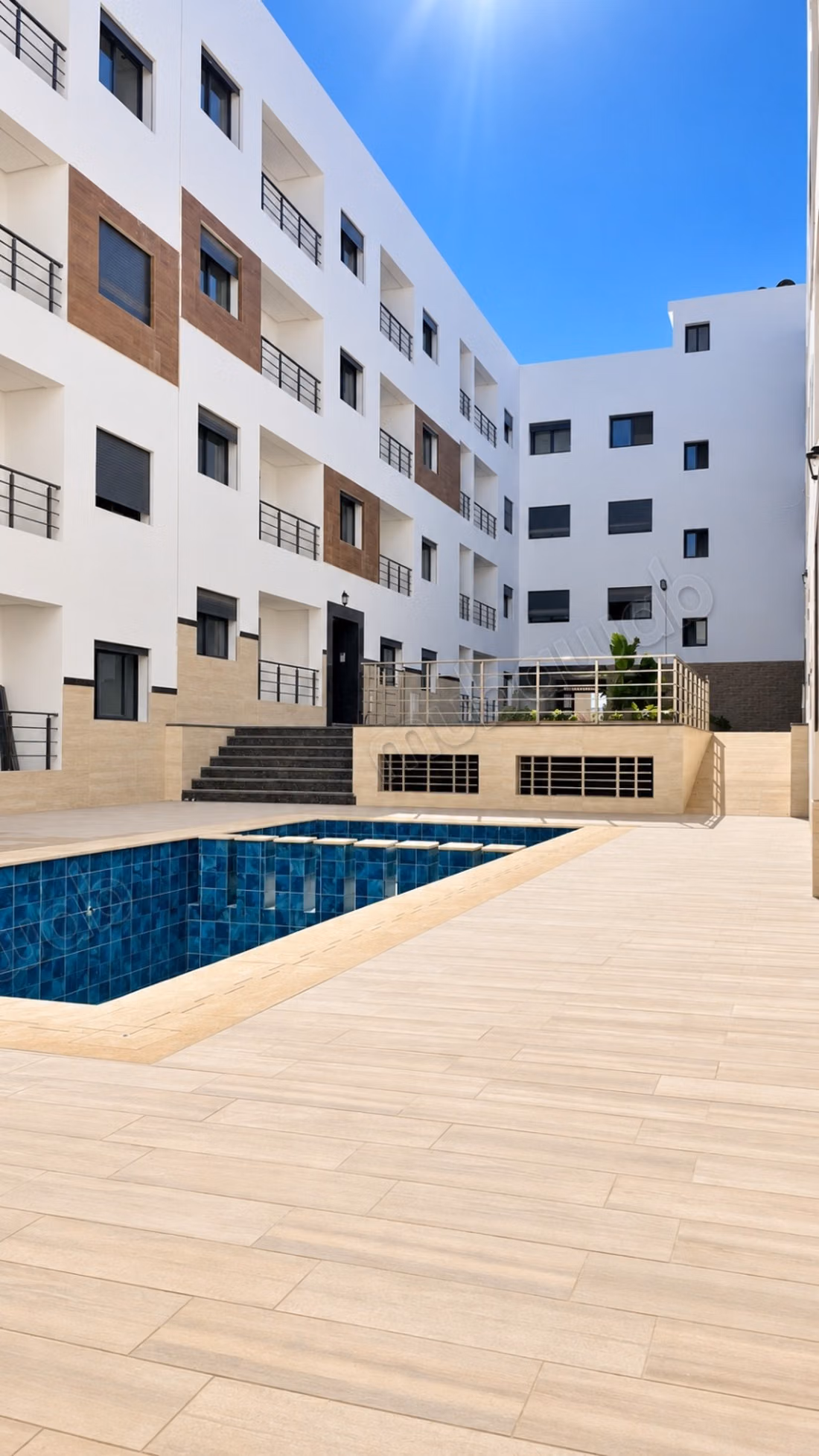 Appartamento in vendita a Martil. Superficie 66 m². Piscina e servizio di portineria