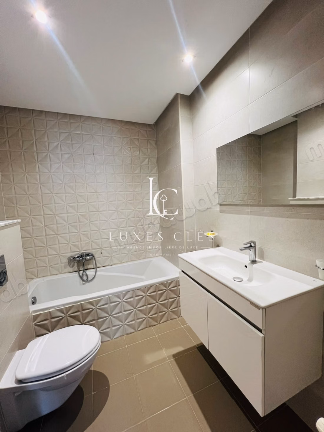 Appartement s2 vide à louer afh2 cie wafa