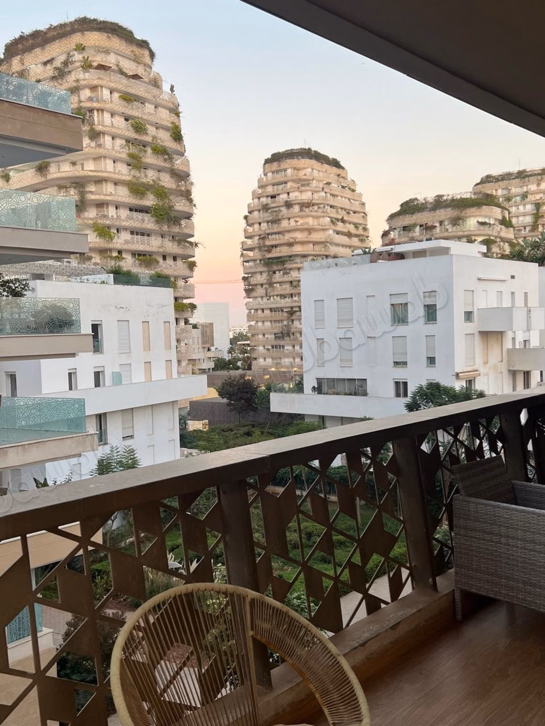 Casa Anfa/ appartement a louer avec terrasse