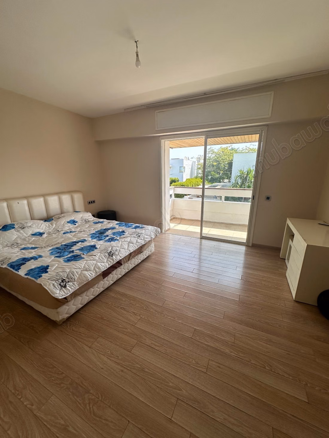 A louer villa meuble skhirat 420m²