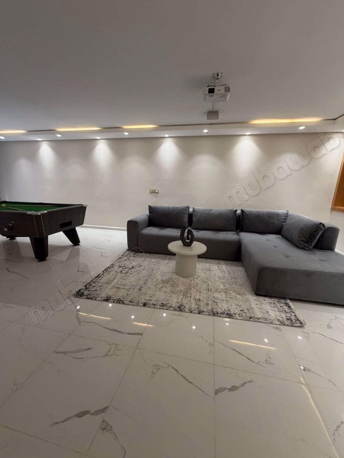 Villa neuve de prestige à vendre – route d’ourika, km 8
