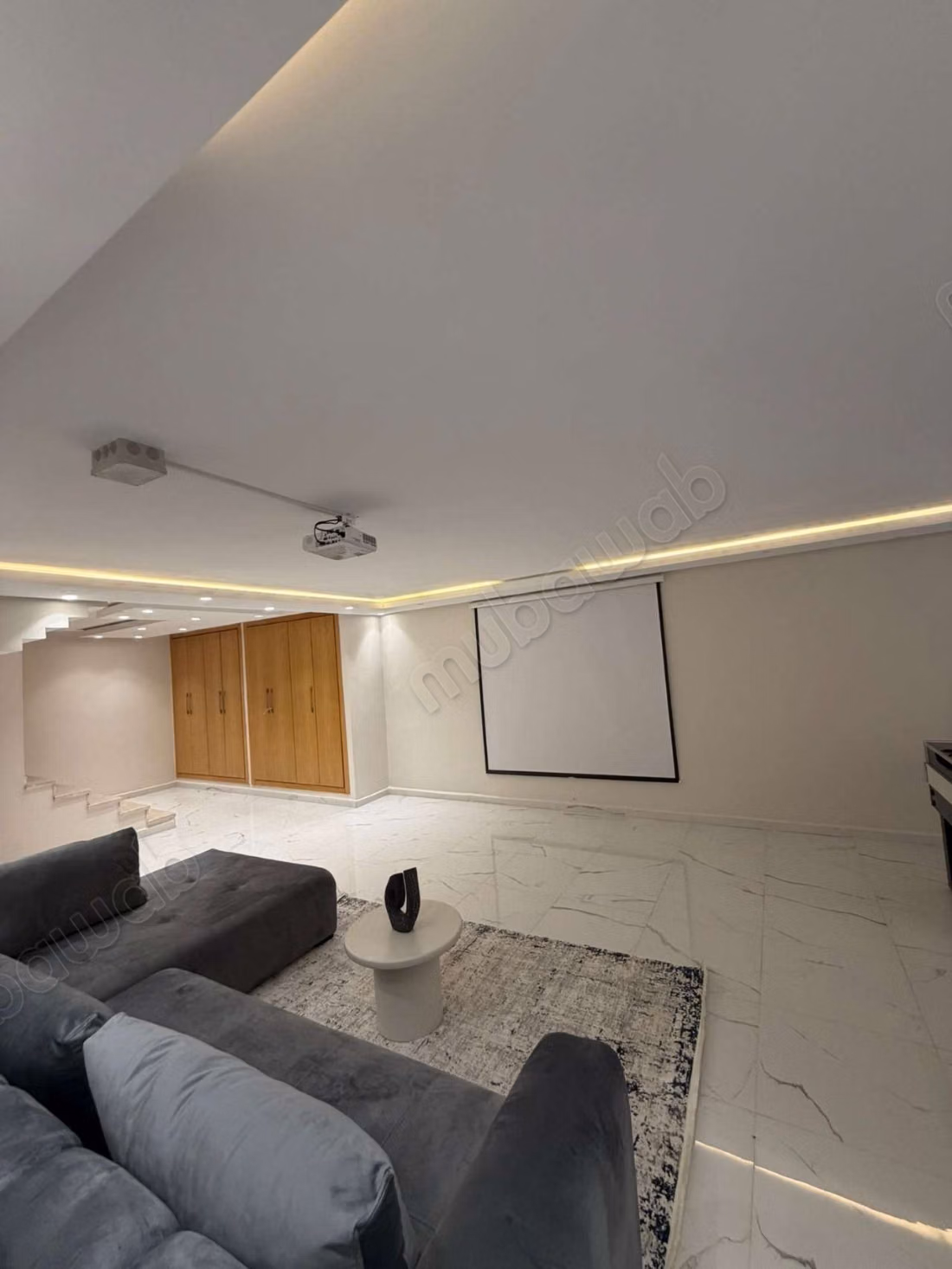 Villa neuve de prestige à vendre – route d’ourika, km 8