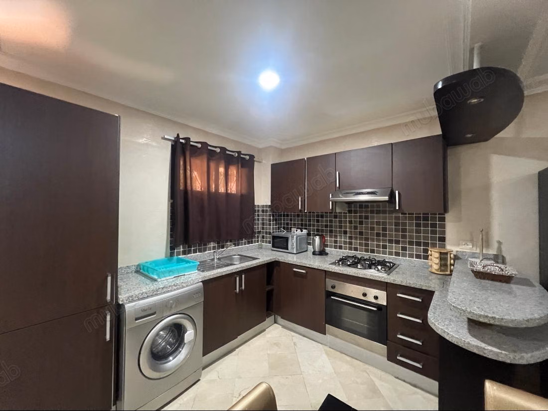 Appartement 97 m² en location meublé à Route Casablanca à Marrakech. 2 chambres. Bien meublé, résidence avec piscine