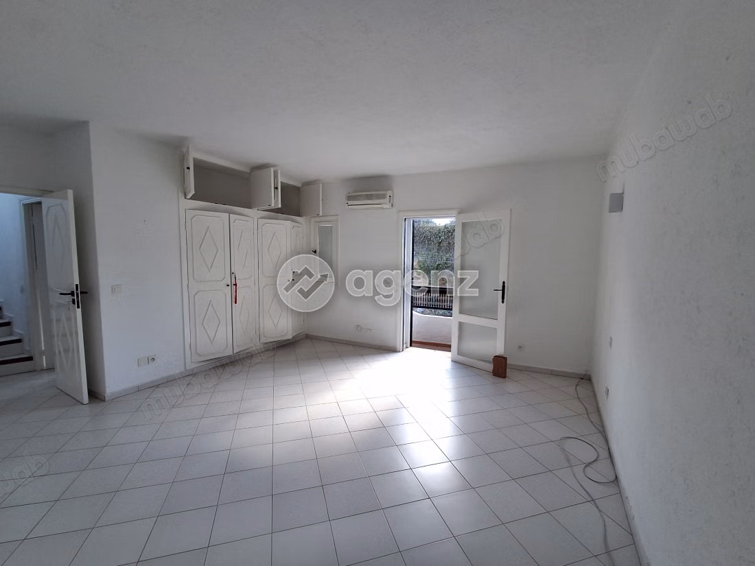 Villa à vendre 161 m², 3 chambres 
Harhoura 
Skhirate 
Témara