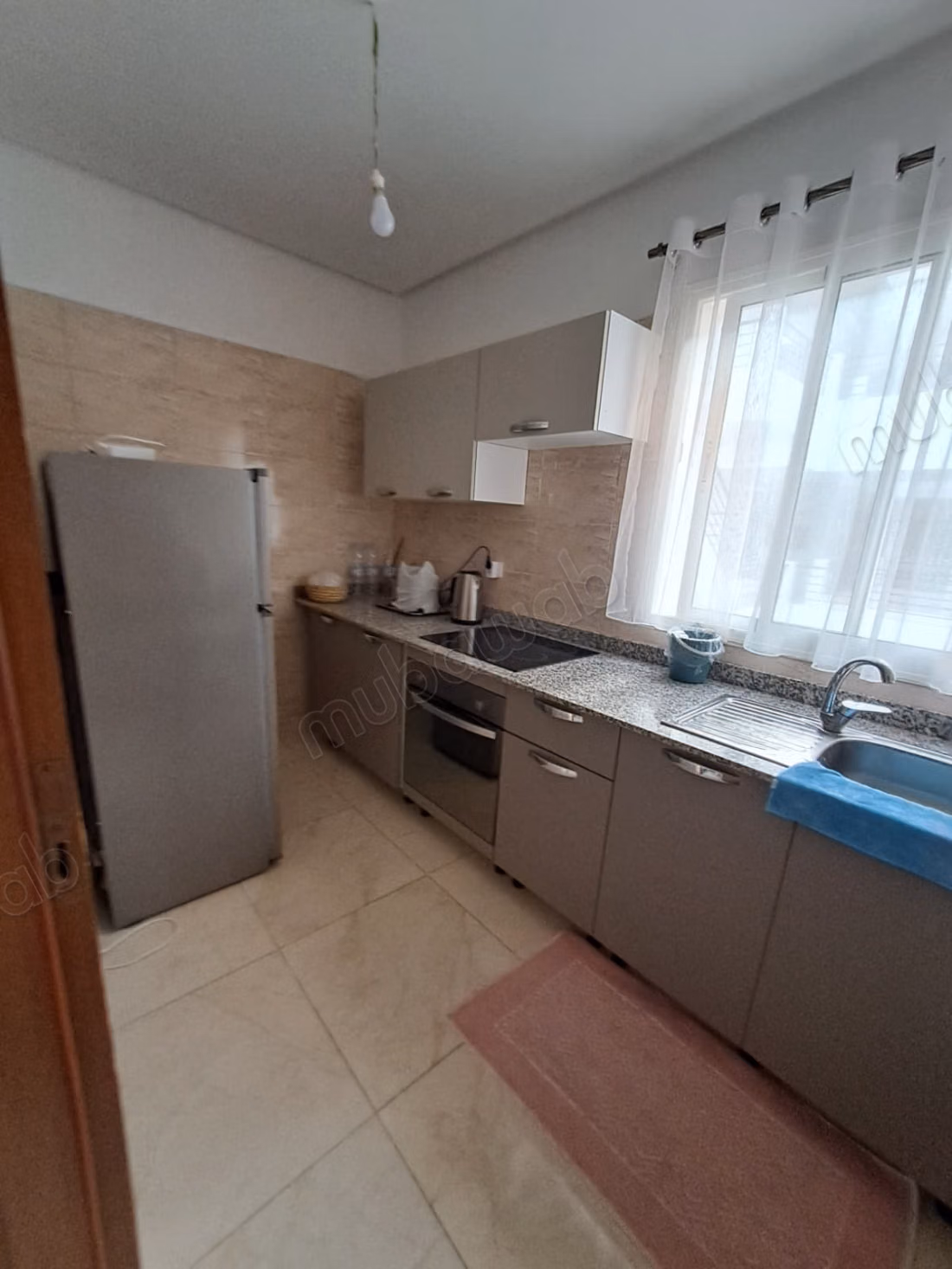 Vente d'un bel appartement à Gueznaia. 3 chambres agréables. Bien meublé