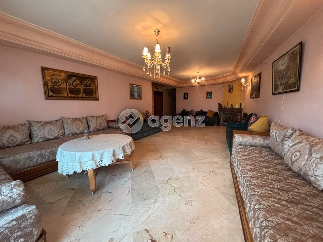 Appartement à vendre 164 m², 3 chambres 
Mers Sultan Casablanca