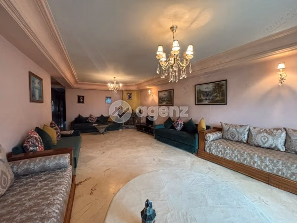 Appartement à vendre 164 m², 3 chambres 
Mers Sultan Casablanca