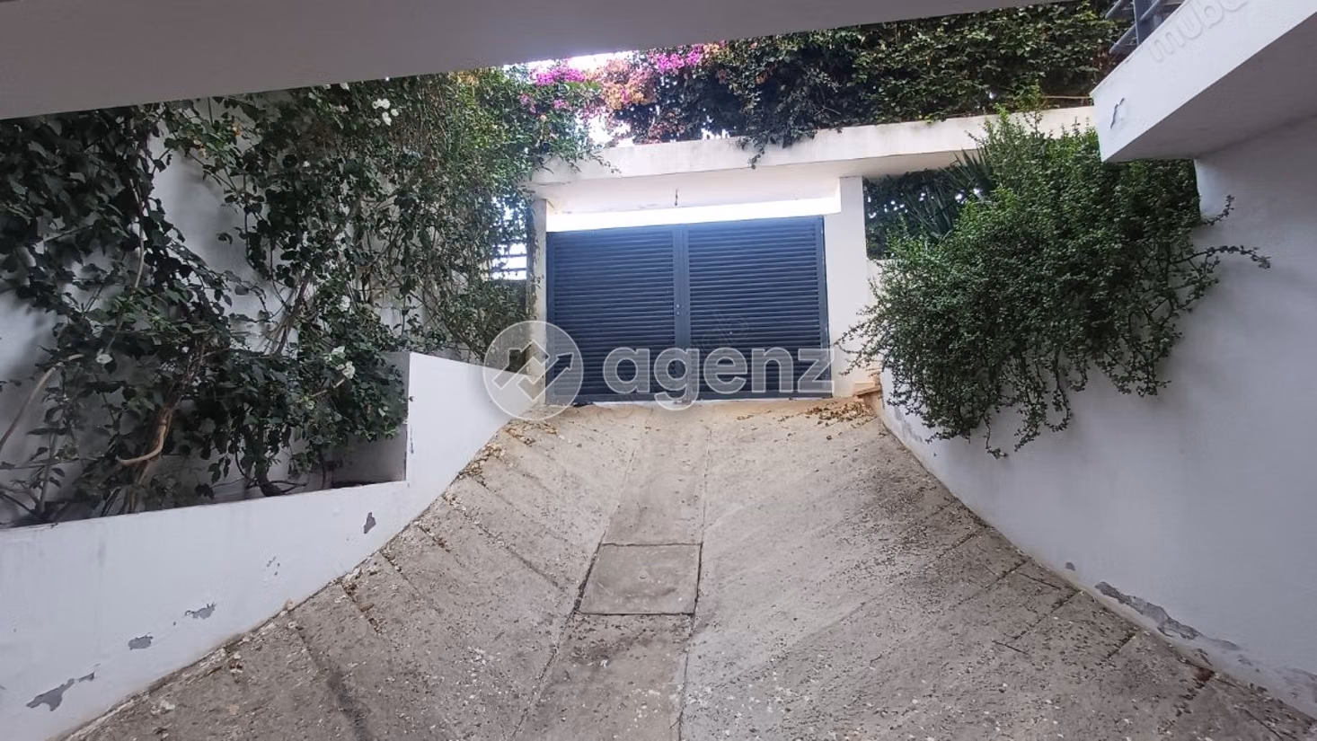 Villa à vendre 400 m², 4 chambres 
Tamaris Dar Bouazza
