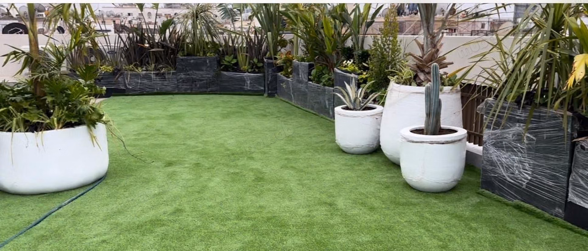 Bonito apartamento en alquiler en Triangle d'Or. Superficie 55 m². Bonita terraza y jardín