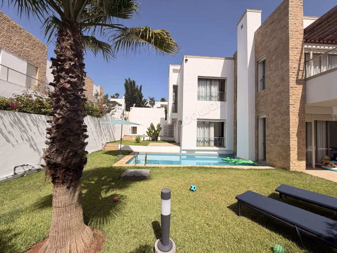 Villa 880m² Prestigia Plage des Nations