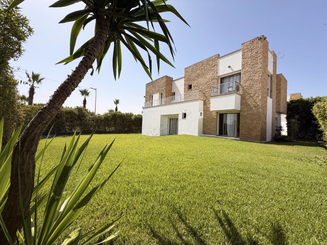 Villa 880m² Prestigia Plage des Nations