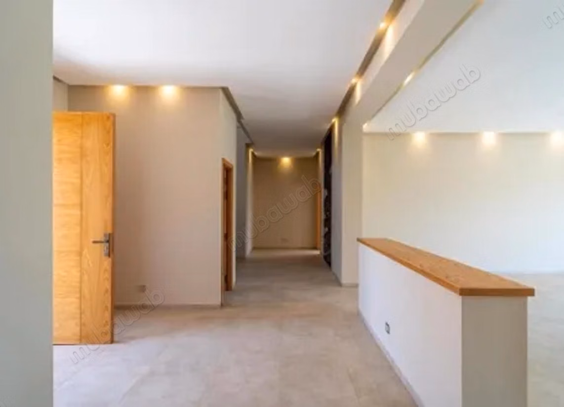 Villa for sale: view of the Atlas in a set of three villas, Route de Fès, Marrakech