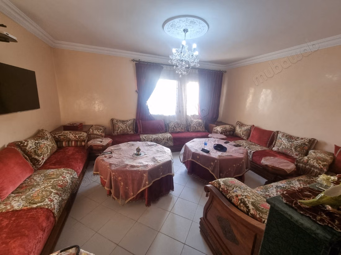 À vendre : Appartement dans l'Extension Dakhla. 1 Partie. Résidence sécurisée équipée d'un système de réception de chaînes satellites