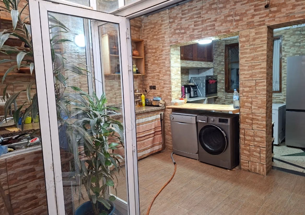À vendre maintenant : appartements dans la rue de Ceuta. 2 Chambres. Grande terrasse
