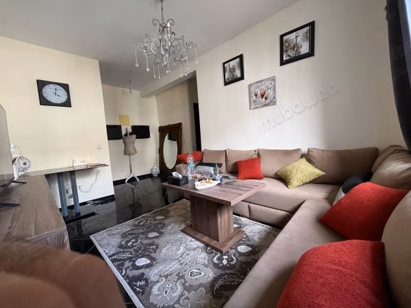 Je propose à la vente un appartement meublé de 58 m2 situé à Hay Salam, Agadir