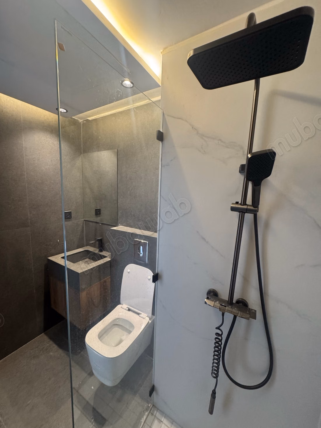 Apartamento en venta en Ferme Bretonne Hay Arraha. 3 habitaciones grandes. Puerta blindada y residencia segura