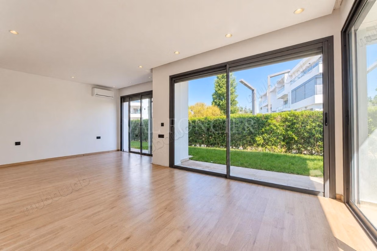 Alquiler Apartamento en Planta Baja 3 Fachadas 4 Habitaciones, Bouskoura Ciudad Verde
