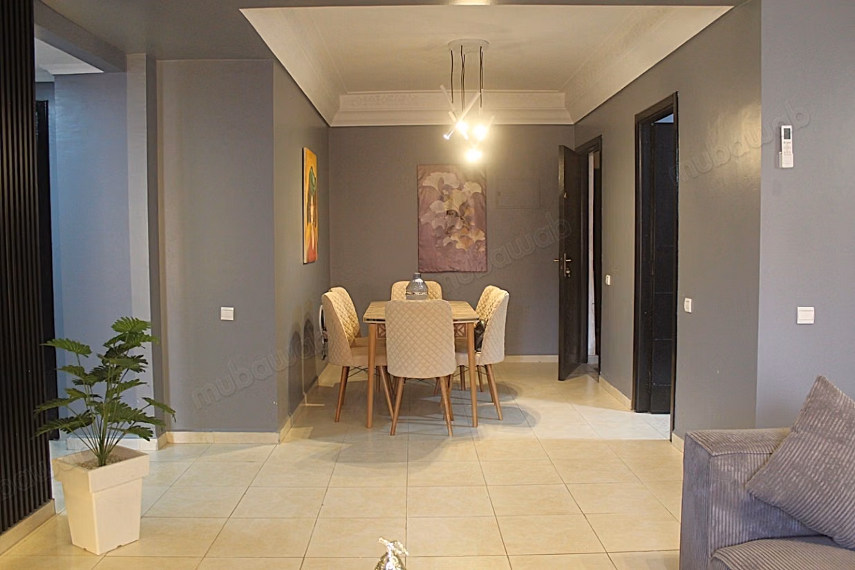 Bel appartement a Louer derriere la gare
