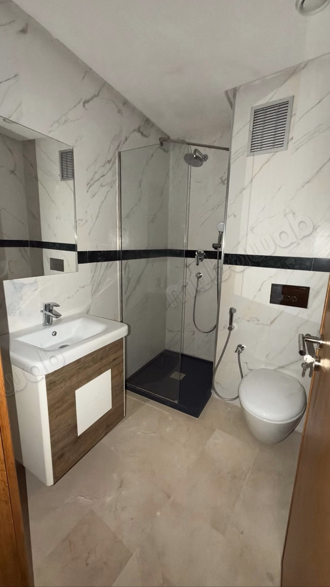 IBERIA: Magnifique Appartement 3 chambres neuf