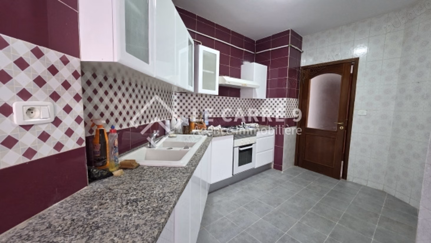 For rent S2 empty on the ground floor at Lake 2