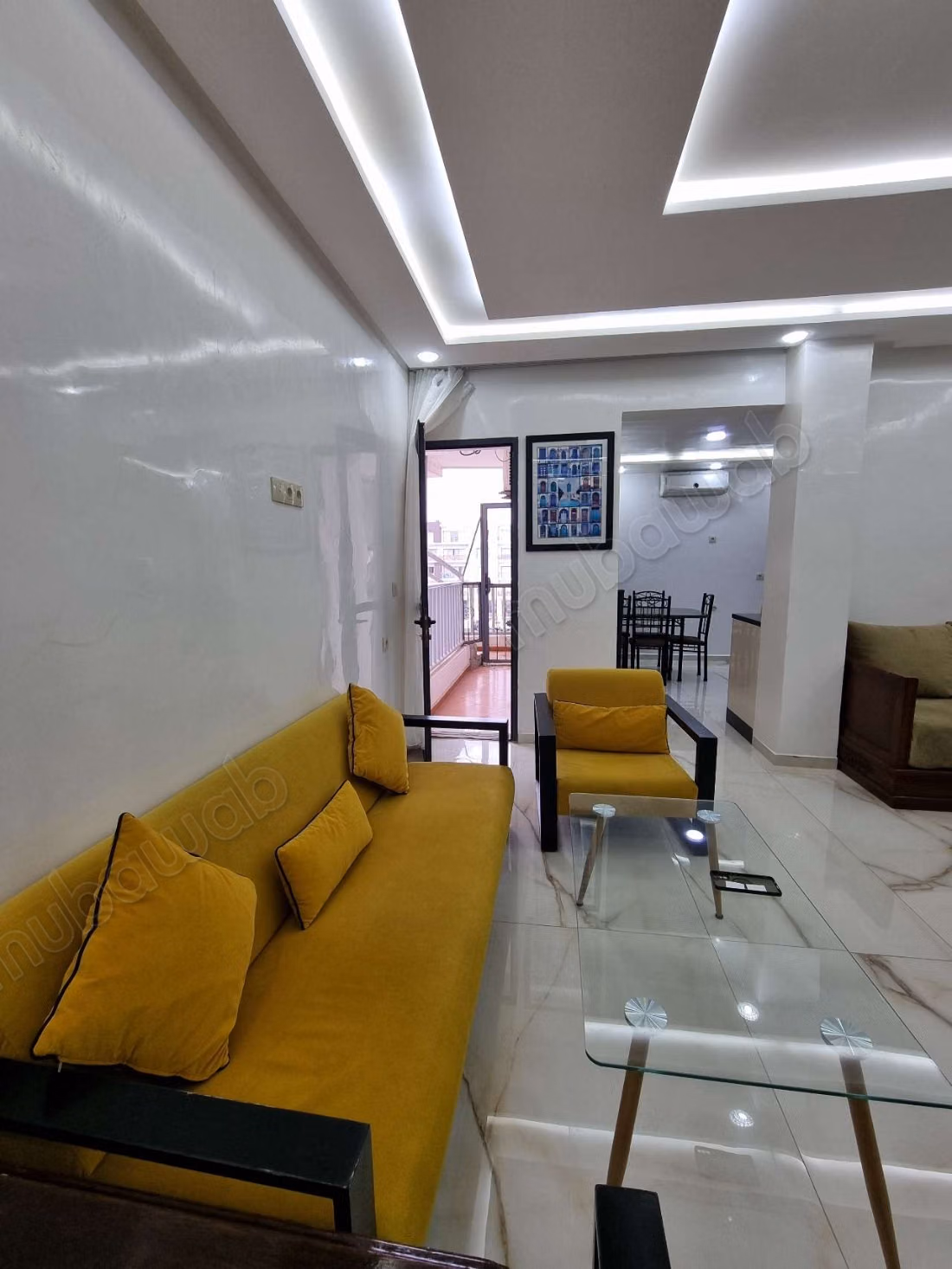 Très bel appartement en location à Founti. 
1 Pièce. 
Meublé