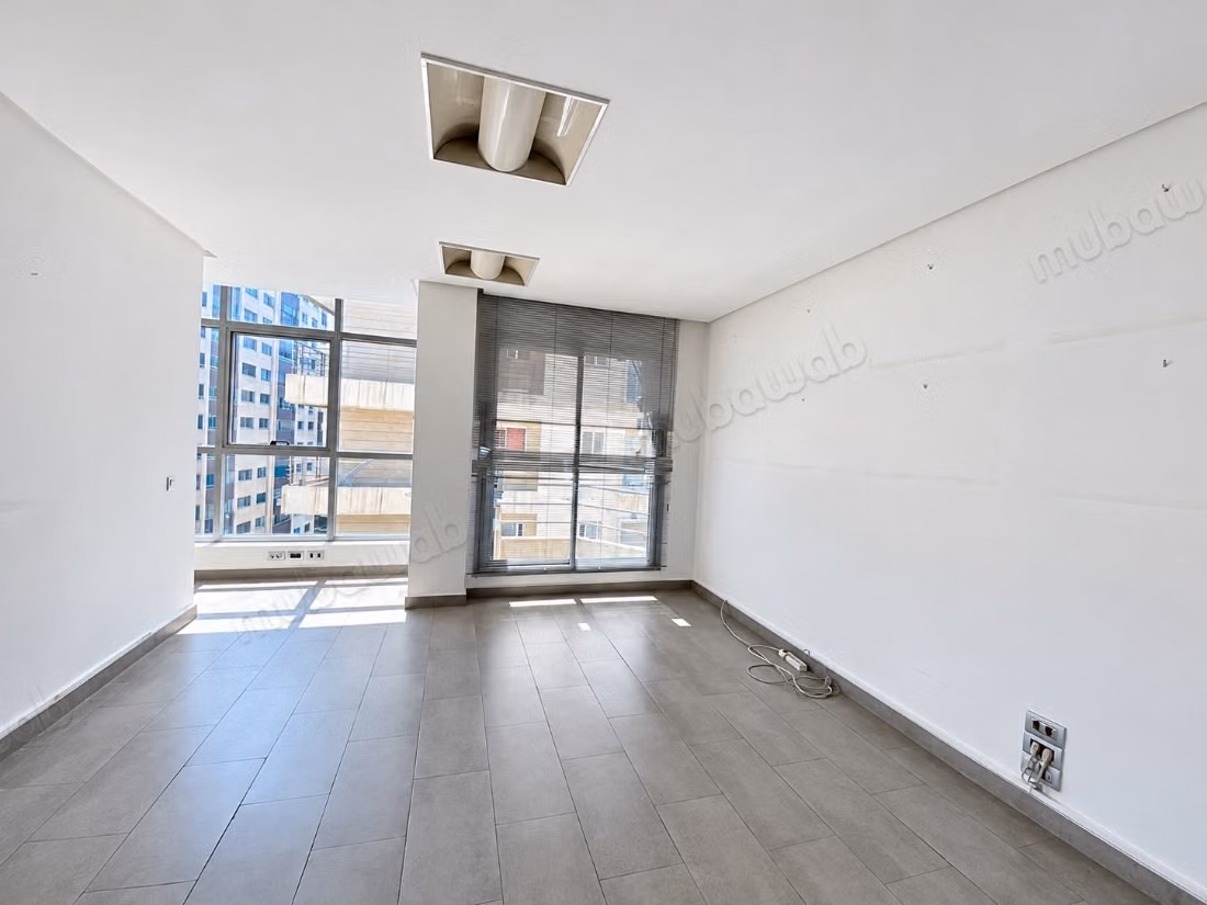 Plateau de bureau duplex hs 220m bd d’anfa