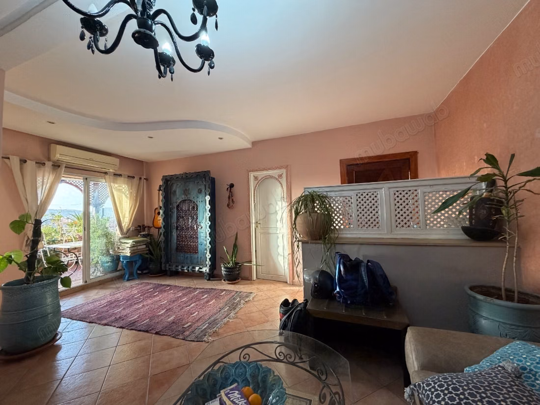 À vendre appartement ensoleillé avec terrasse – 111m² à Guéliz