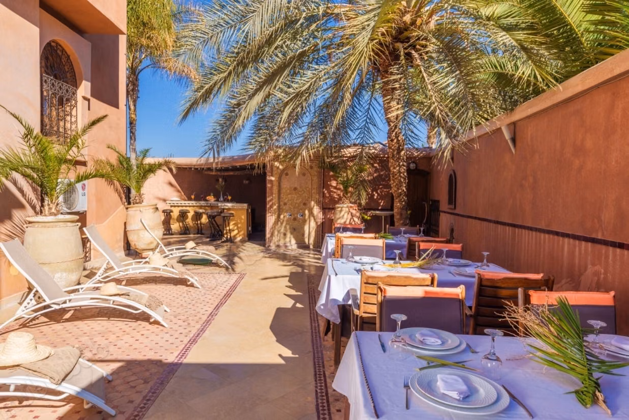 Hôtel villa – 700m² à Targa