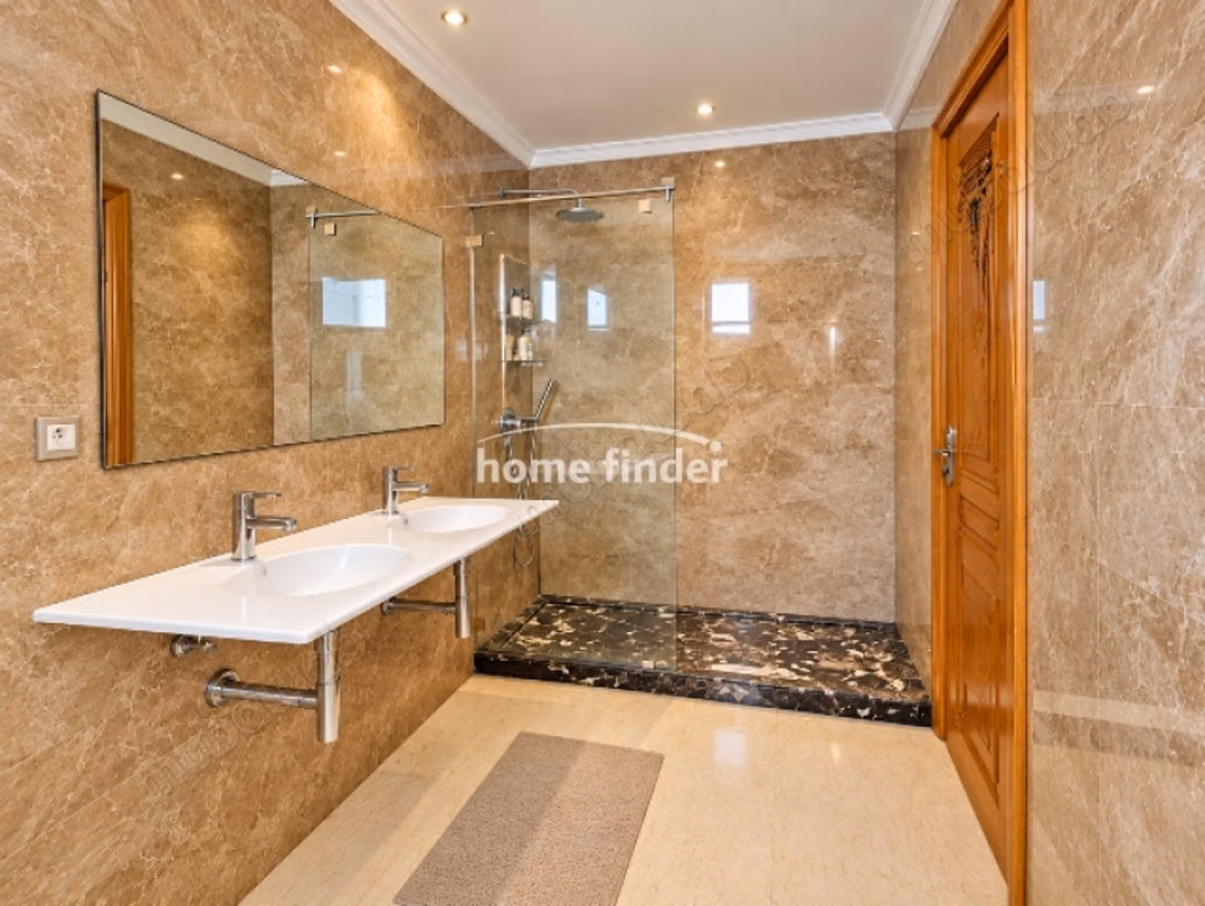 Appartement à vendre proche Ghandi 163 m²