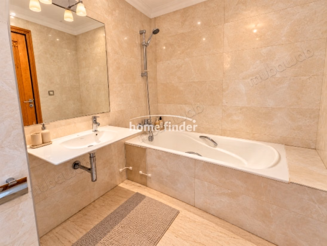 Appartement à vendre proche Ghandi 163 m²