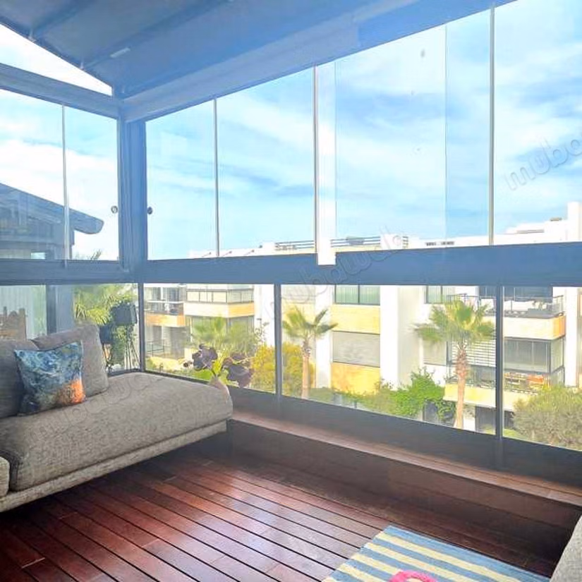 Appartement à Vendre de 168.0 m² à Dar Bouazza,
Tamaris1