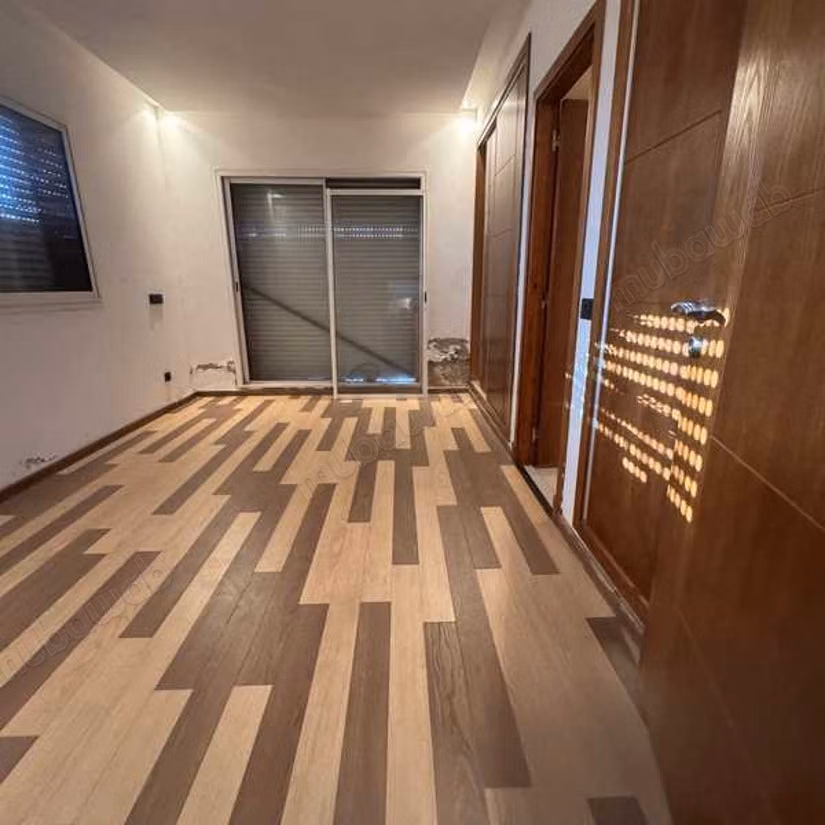 Villa à Vendre de 298.0 m² à Dar Bouazza,
Ben Abid