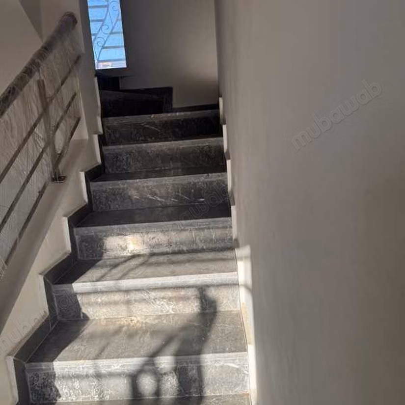 Villa à Vendre de 298.0 m² à Dar Bouazza,
Ben Abid