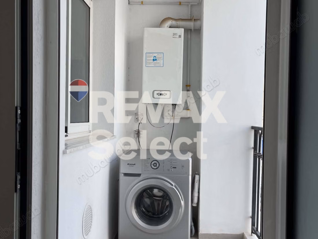 For rent new S1 with parking in La Marsa Plage