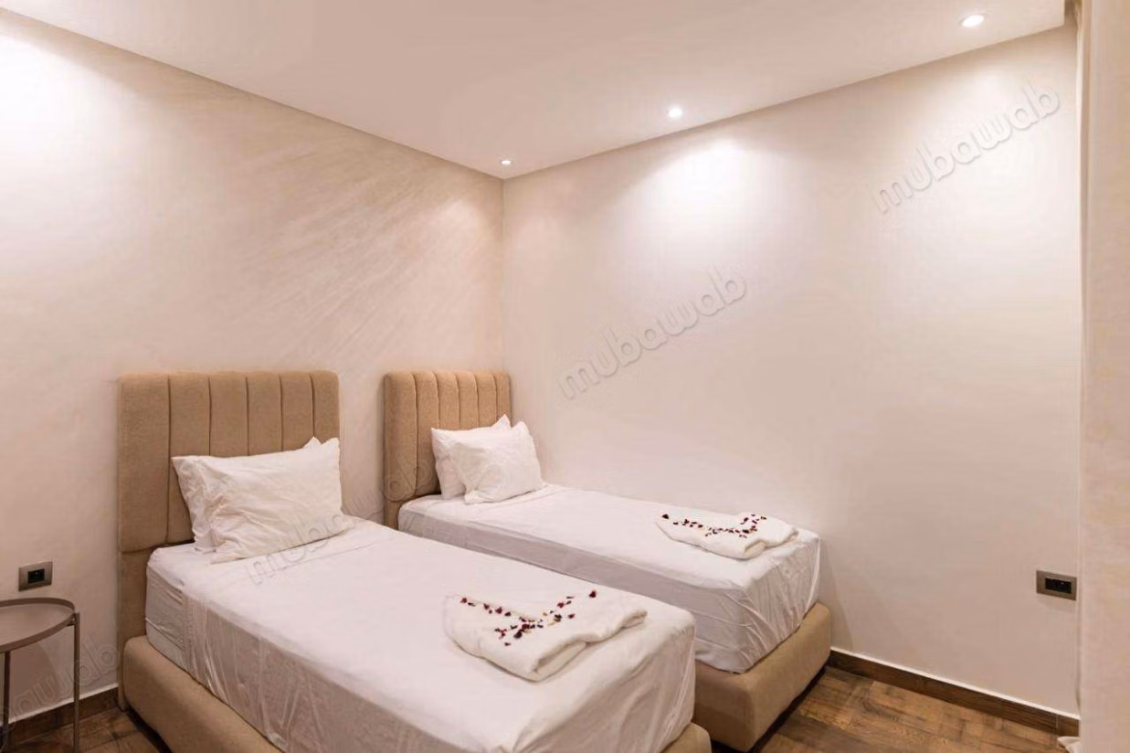Appartement Rez De Jardin en location à prestigia.
Meublé