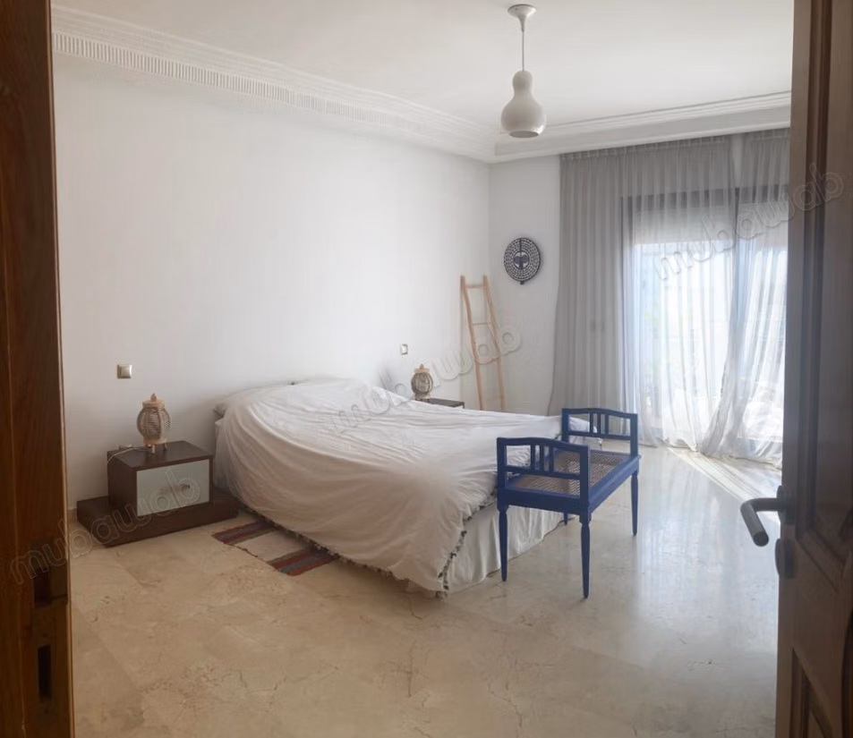 Superbe appartement meublé à louer racine