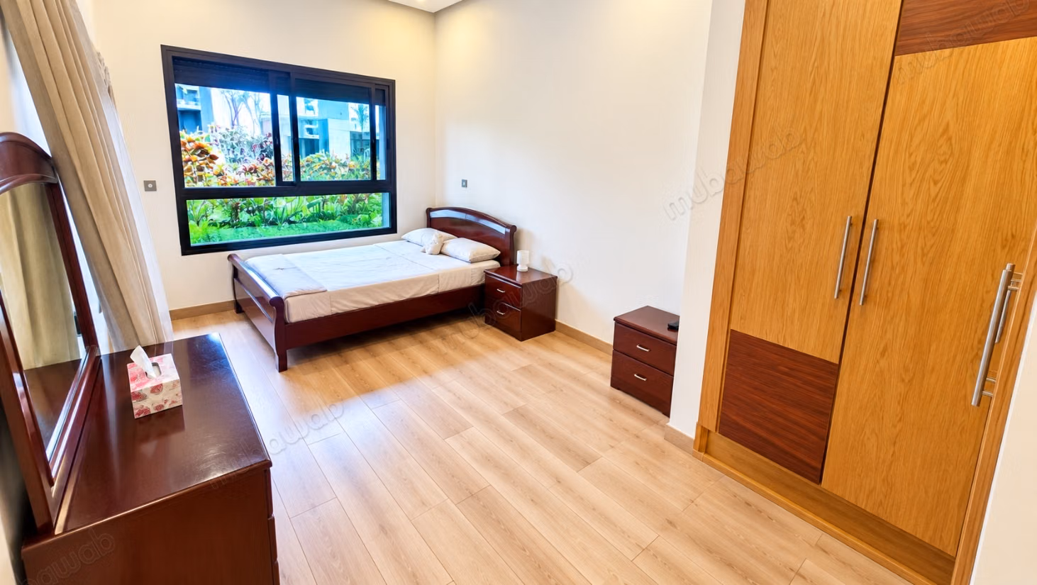 Appartement 92m² rez de jardin meublé à Californie