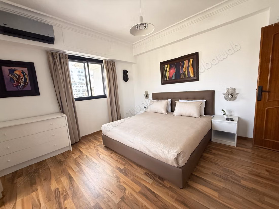 Appartement Meublé de 127m² avec Terrasse Vue Mer