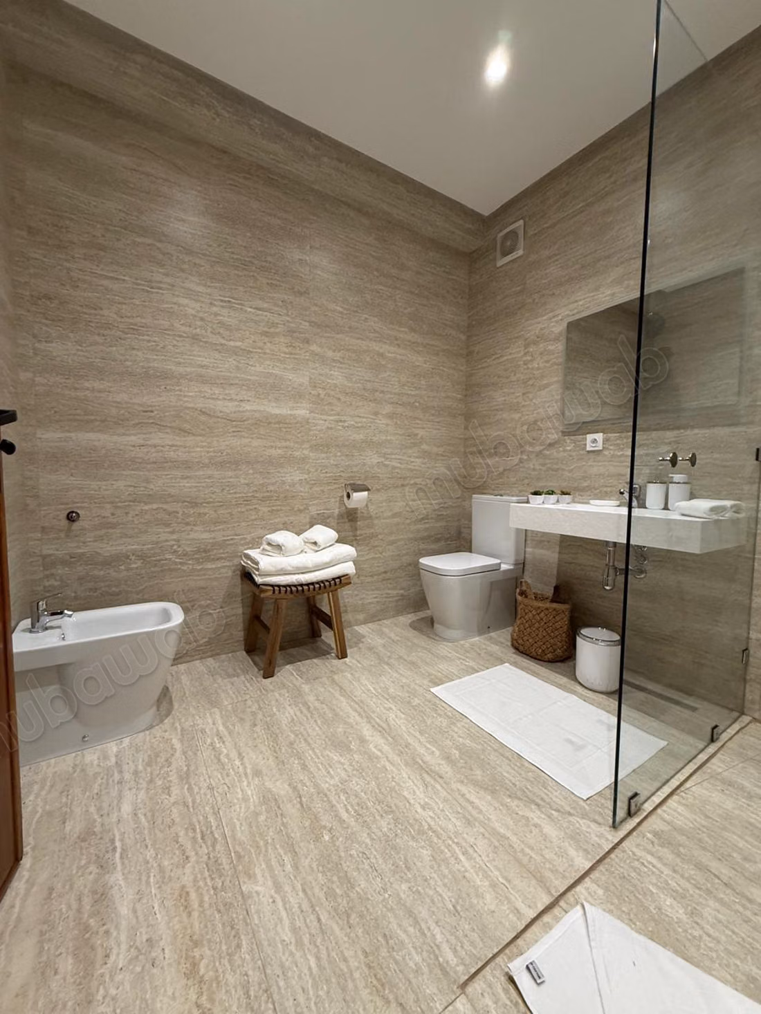 Appartement Meublé de 127m² avec Terrasse Vue Mer