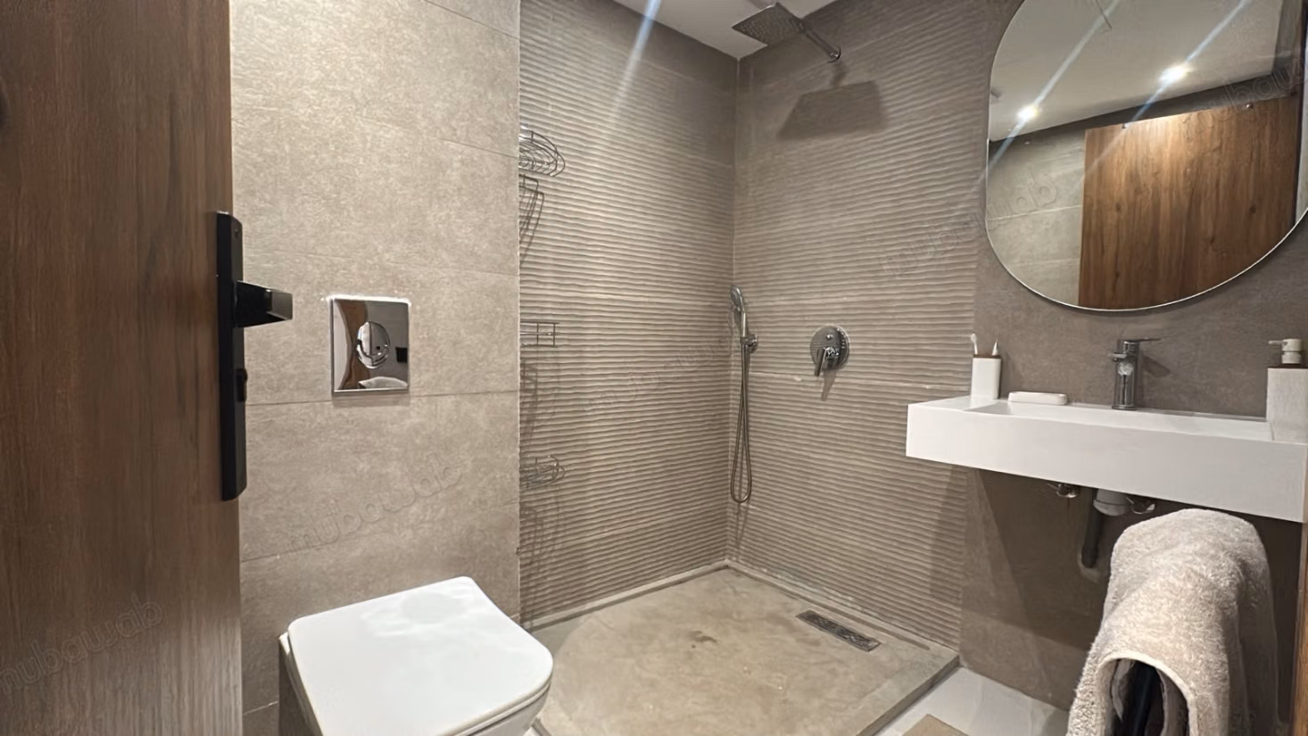 À LOUER: Bel appartement neuf de standing 1 chambre