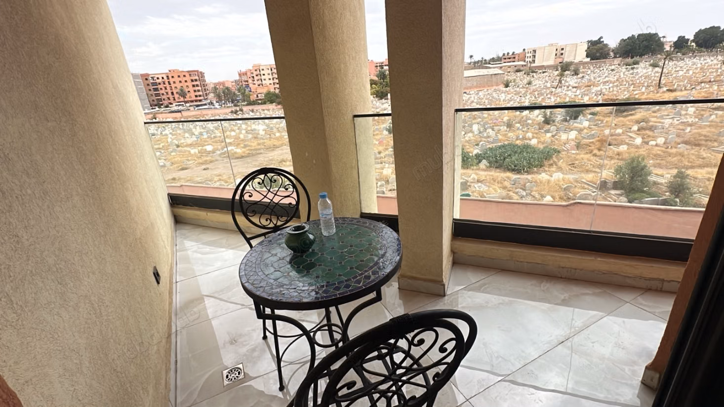 À LOUER: Bel appartement neuf de standing 1 chambre
