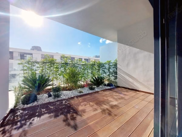 Appartement te huur in Casa Finance City 2 slaapkamers