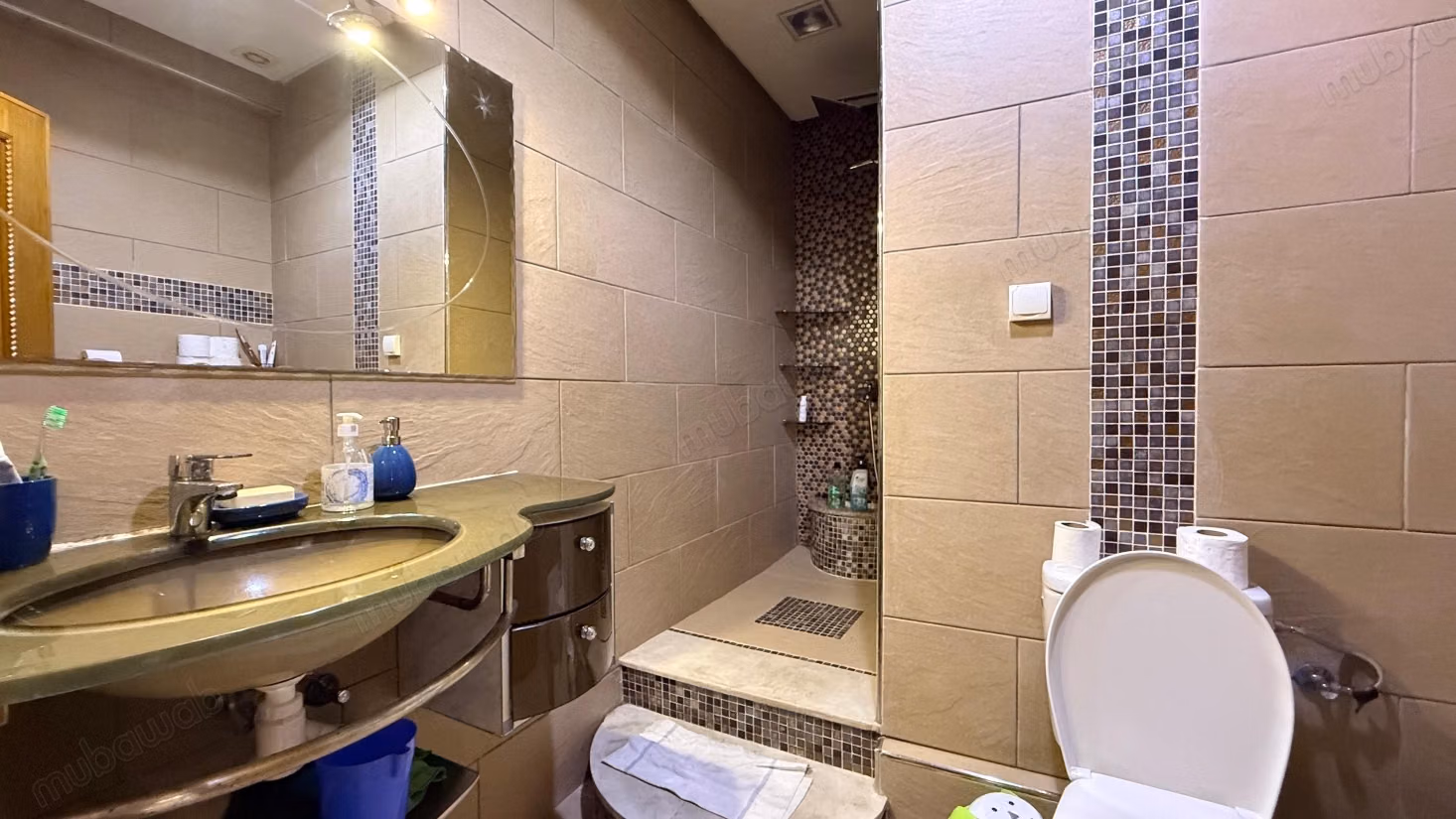 Prachtig appartement te koop in Belvédère. Totale oppervlakte 122 m². Lift