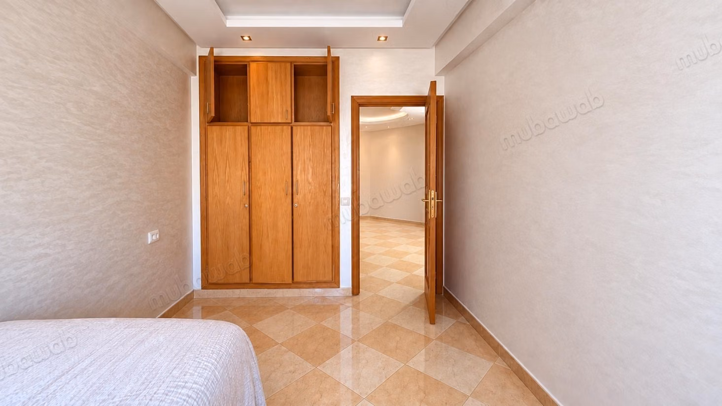 Prachtig appartement te koop in Belvédère. Totale oppervlakte 122 m². Lift