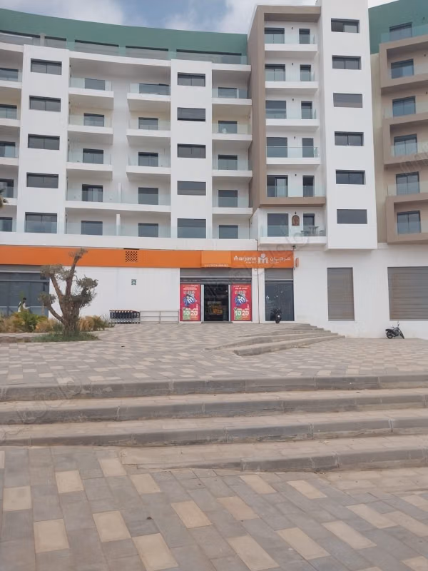 Appartement de vacances à louer à Hay Mohammadi. 4 pièces. Porte blindée et système de double vitrage
