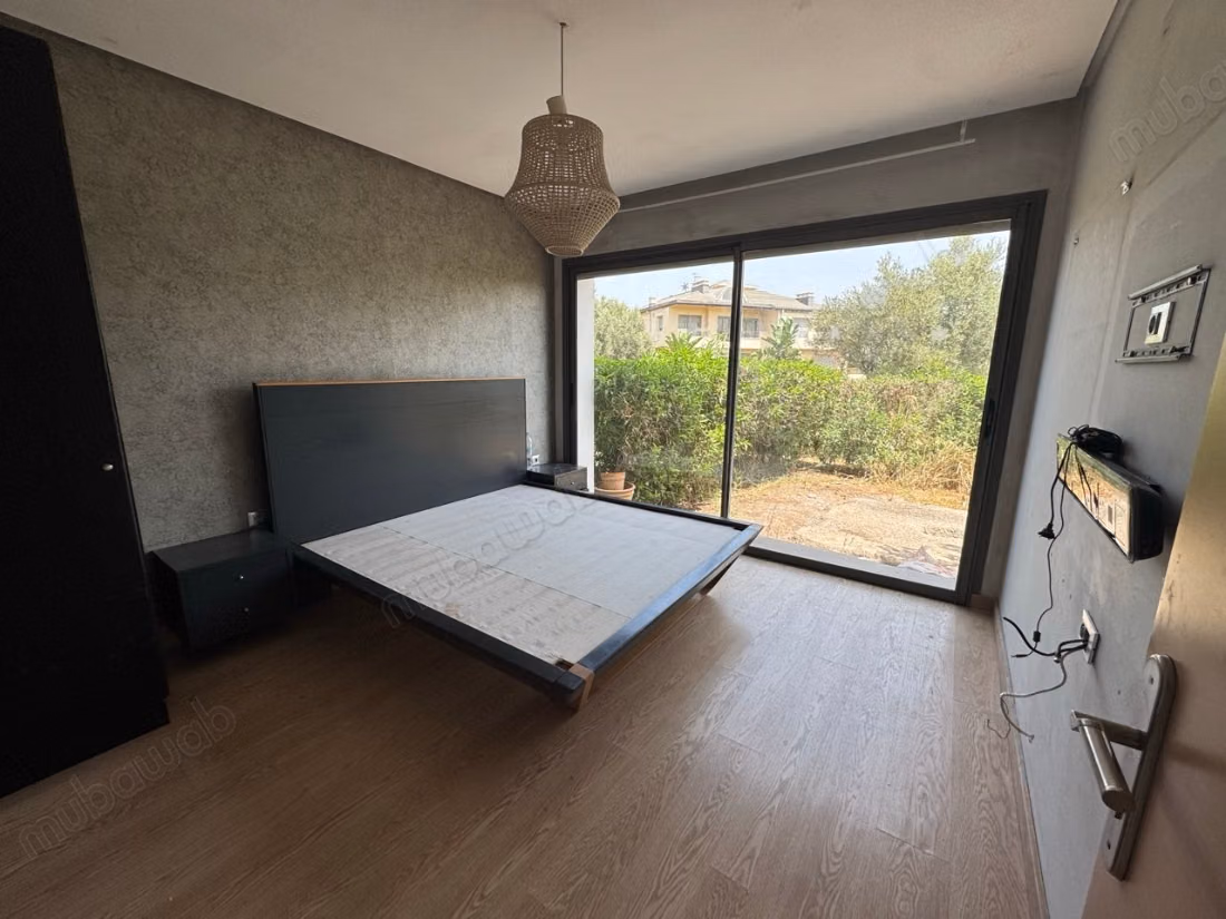 À Vendre, Rez de Jardin 160 m² – Bouskoura Golf City