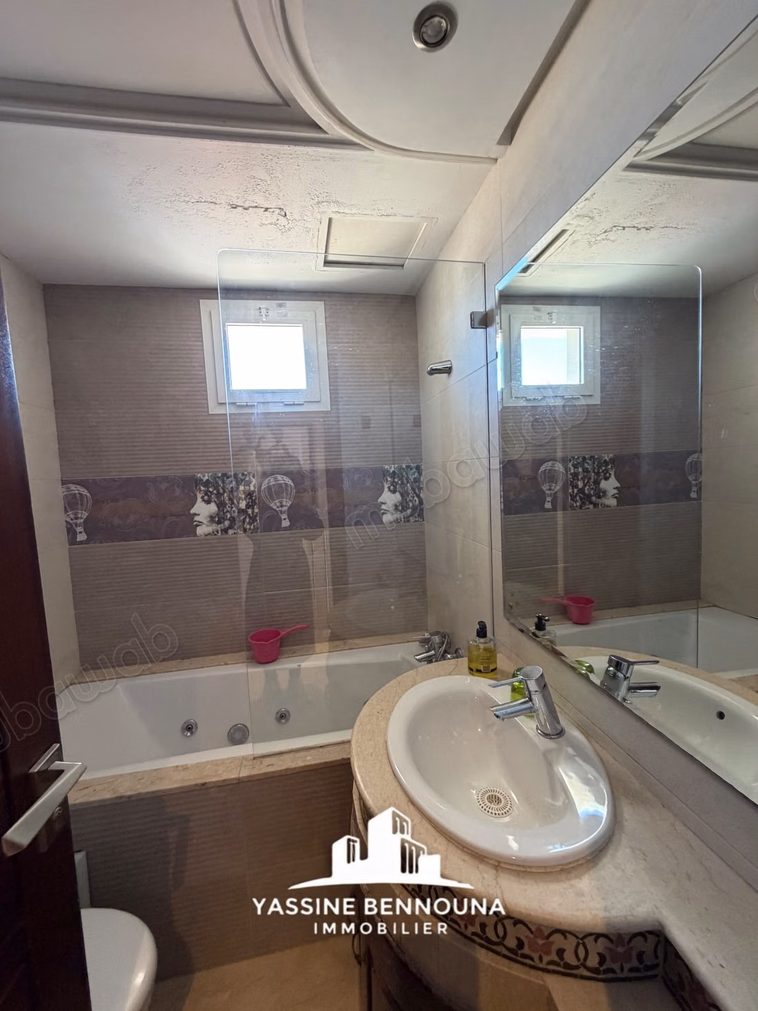 Te huur - weelderige duplex in het hart van Tanger