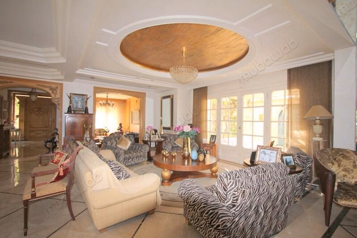 Villa meublé en location sur C. I. L