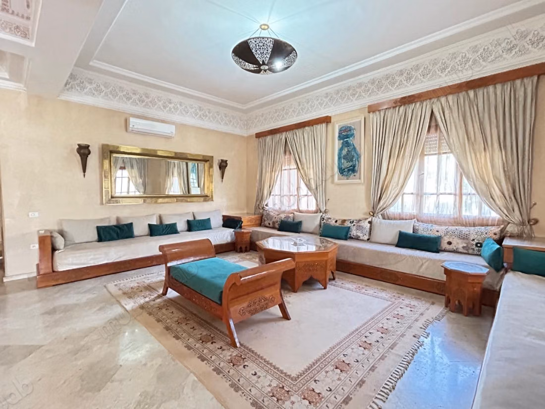 Villa traditionnelle à louer route d'Ouarzazate